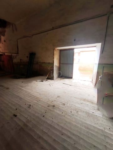 Kommersiell til salgs i Leon by - € 26 000 (Ref: 9988653)