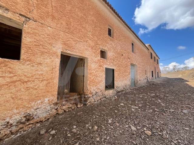 Finca/Casa Rural de 5 habitaciones en Casabermeja en venta con garaje - 549.000 € (Ref: 9988655)