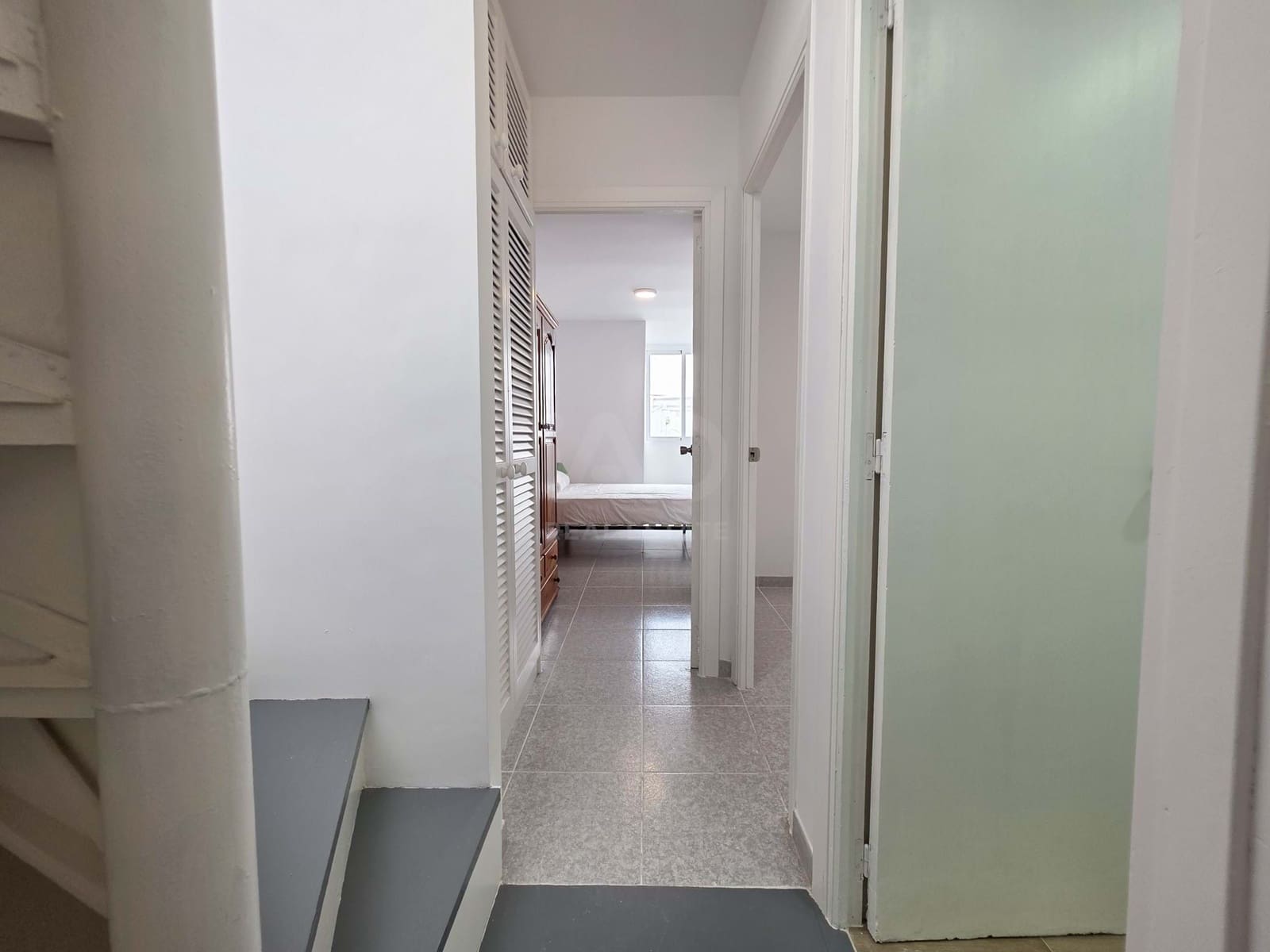 2 soveværelse Rækkehus til salg i Manilva med swimmingpool - € 250.000 (Ref: 9988656)