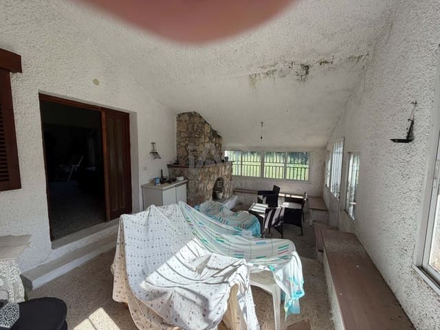Casa de 4 habitaciones en Madrid ciudad en venta - 290.000 € (Ref: 9988657)