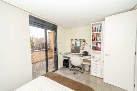 5 soverom Leilighet til salgs i Leon by med garasje - € 850 000 (Ref: 9988661)