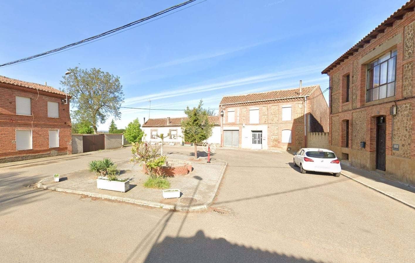 5 soveværelse Finca/Landehus til salg i Leon by - € 74.900 (Ref: 9988664)