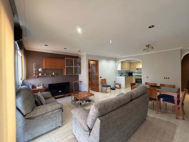 2 bedroom Apartment for sale in La Vall d'Uixó - € 165,000 (Ref: 9988665)