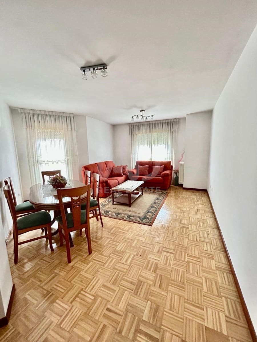 3 sypialnia Apartament na sprzedaż w Miasto Leon - 90 000 € (Ref: 9988666)