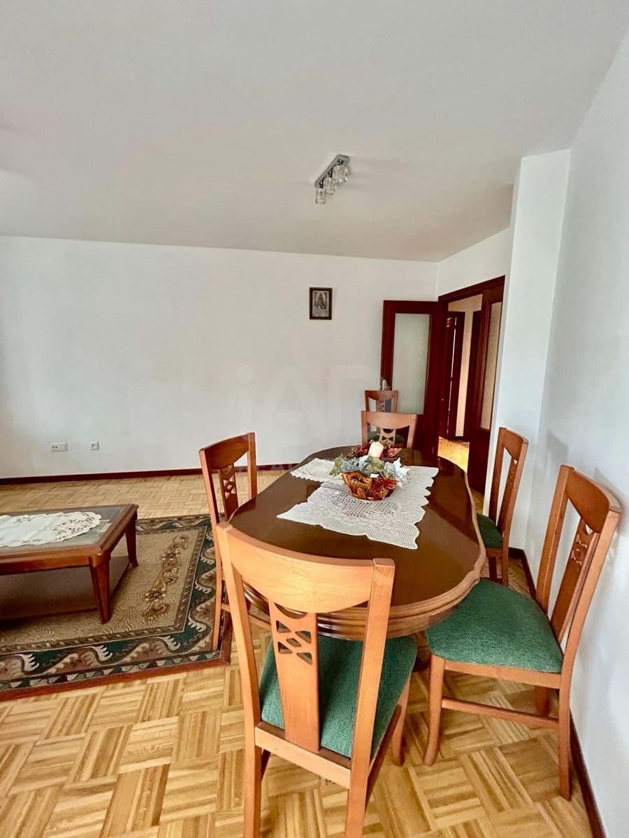 3 sypialnia Apartament na sprzedaż w Miasto Leon - 90 000 € (Ref: 9988666)