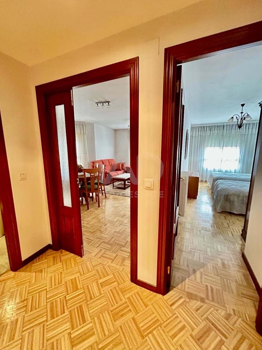 3 sypialnia Apartament na sprzedaż w Miasto Leon - 90 000 € (Ref: 9988666)