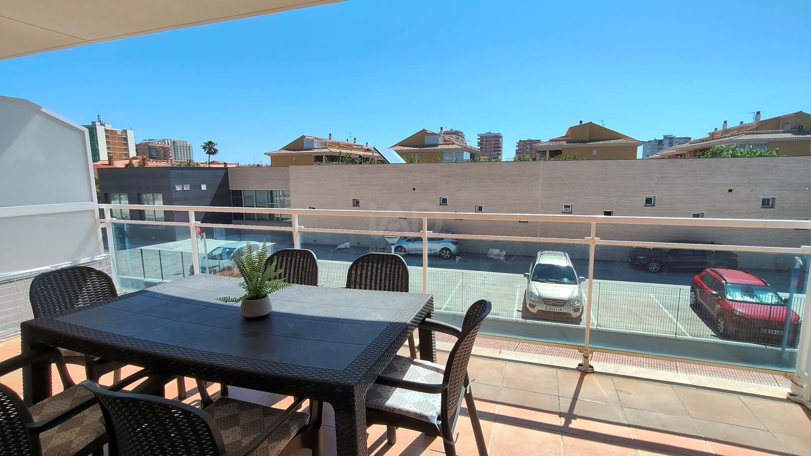 Apartamento de 2 habitaciones en Oropesa  en venta - 183.000 € (Ref: 9988667)