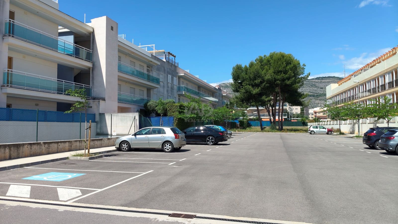 Apartamento de 2 habitaciones en Oropesa  en venta - 183.000 € (Ref: 9988667)