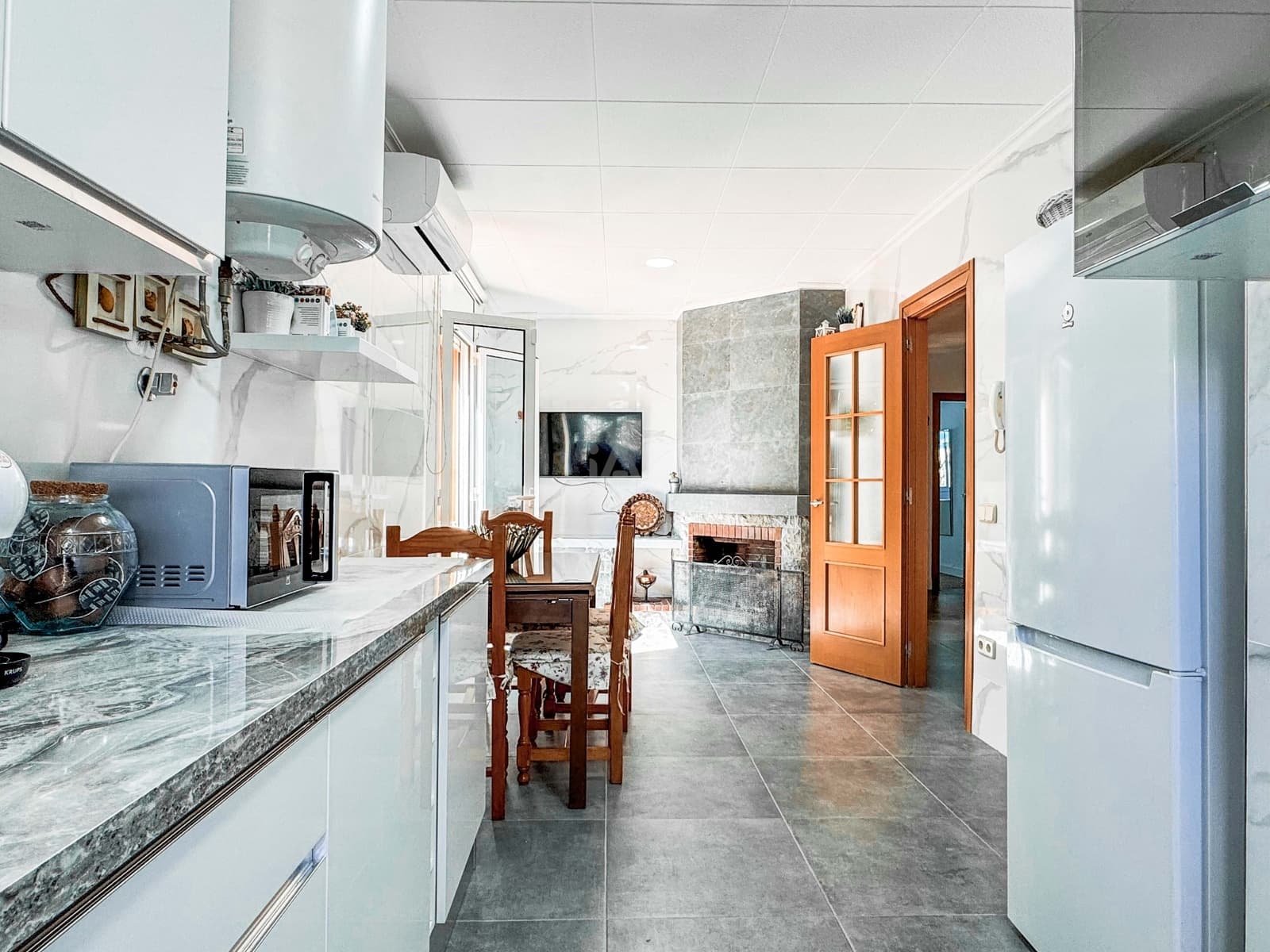 3 slaapkamer Huis te koop in Gerona stad met zwembad - € 370.000 (Ref: 9988668)
