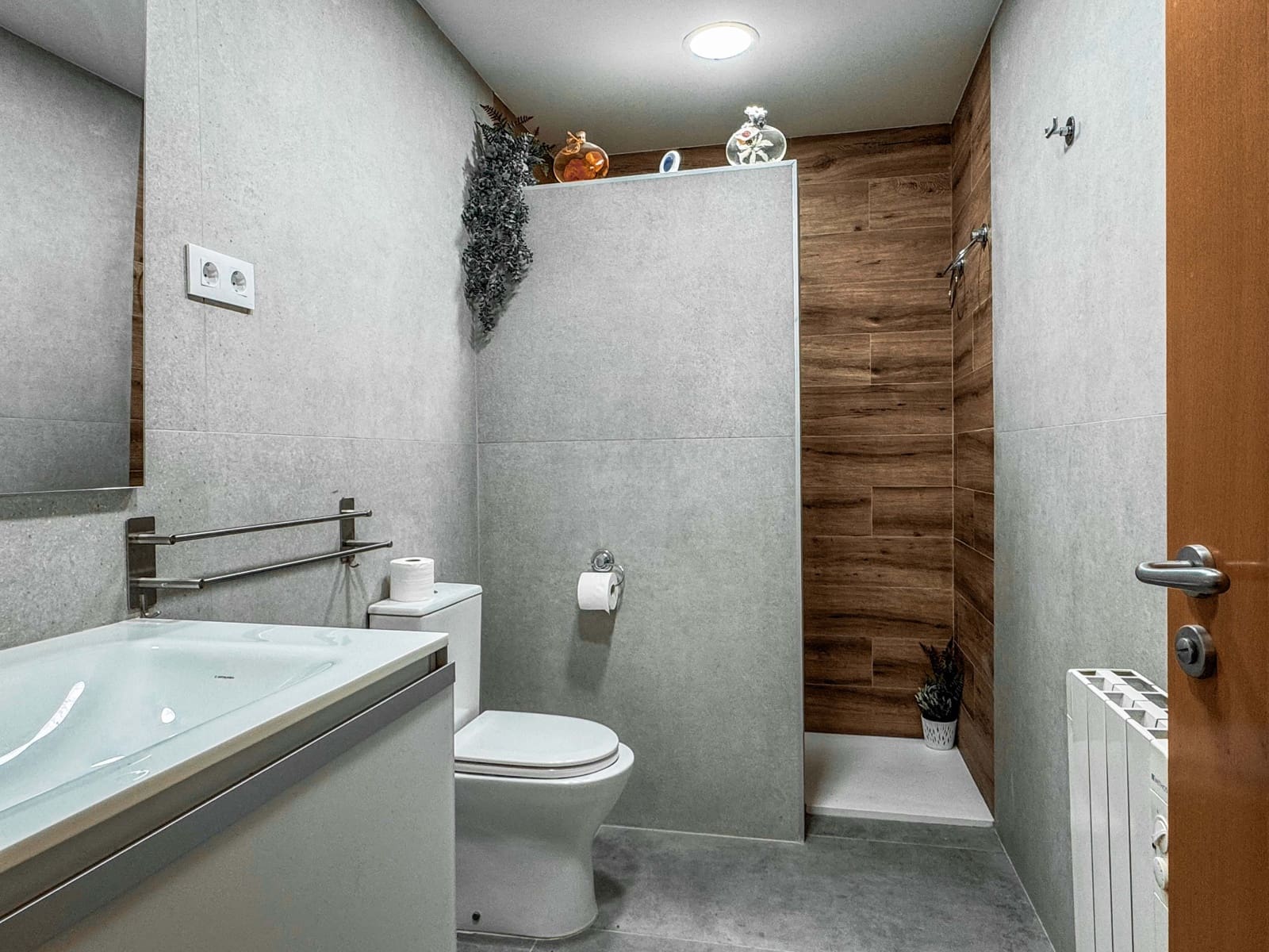 3 slaapkamer Huis te koop in Gerona stad met zwembad - € 370.000 (Ref: 9988668)