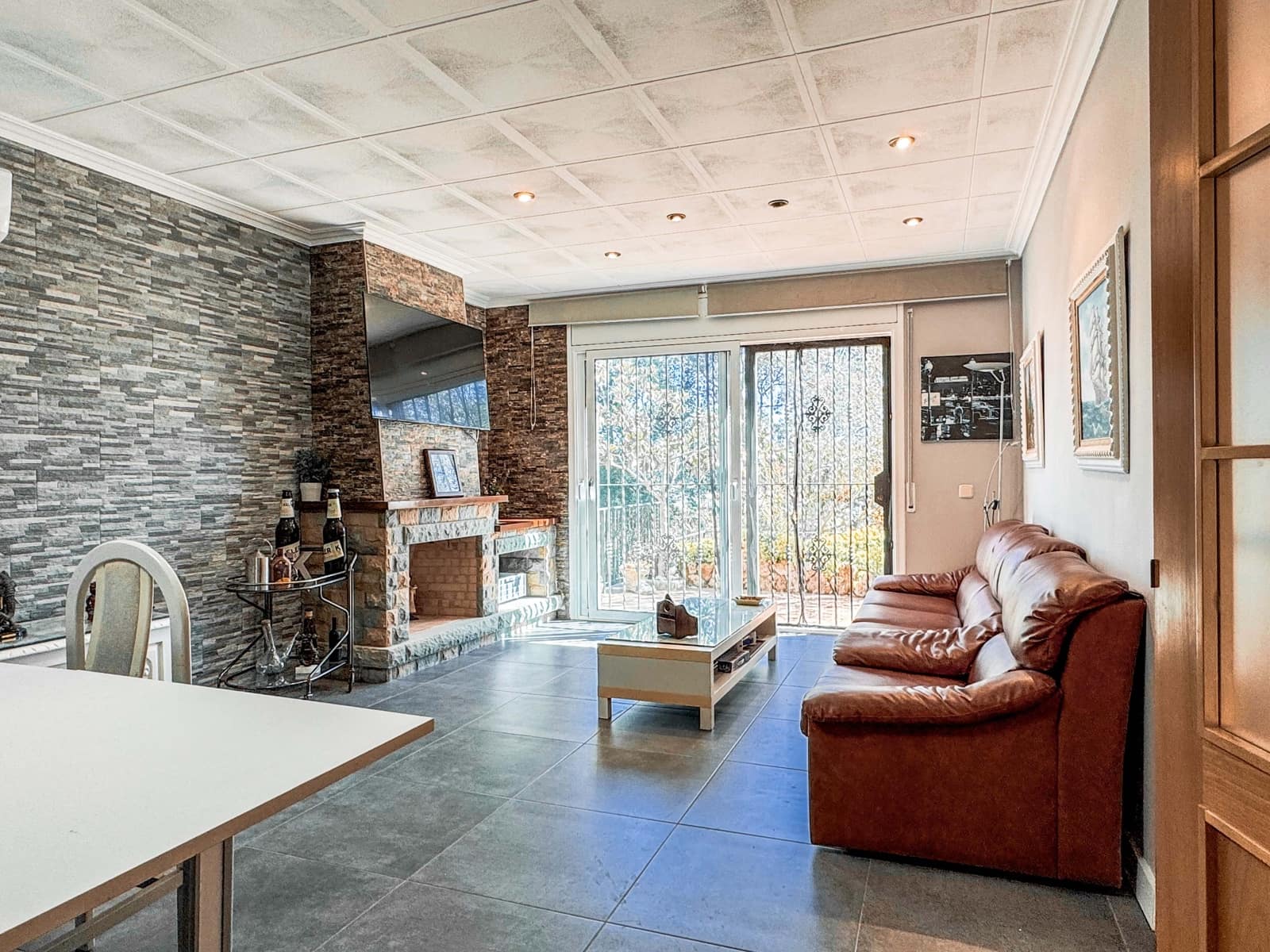 3 slaapkamer Huis te koop in Gerona stad met zwembad - € 370.000 (Ref: 9988668)