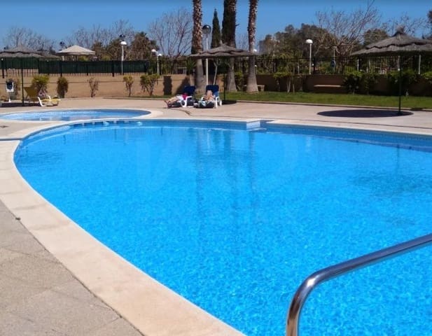 Apartamento de 2 habitaciones en Oropesa  en venta con piscina garaje - 187.000 € (Ref: 9988671)