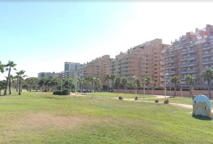 Apartamento de 2 habitaciones en Oropesa  en venta con piscina garaje - 187.000 € (Ref: 9988671)