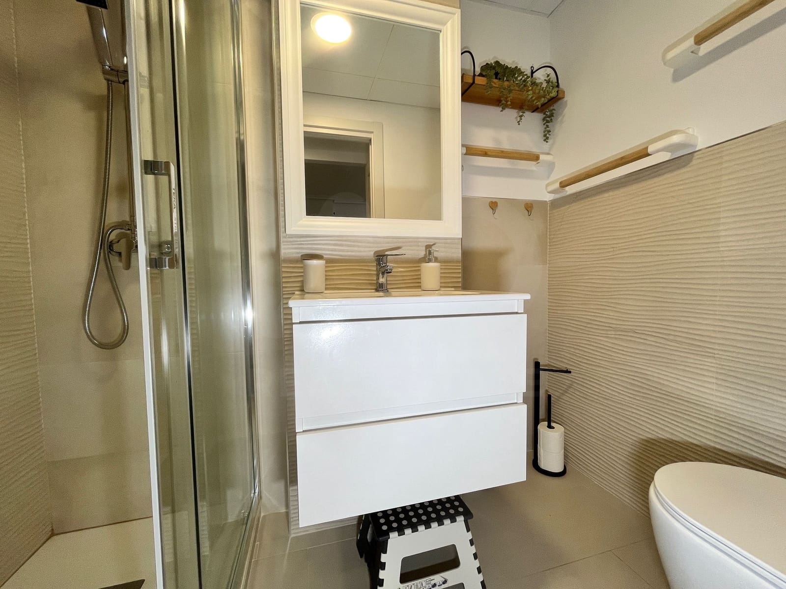 Apartamento de 2 habitaciones en Oropesa  en venta con piscina garaje - 187.000 € (Ref: 9988671)
