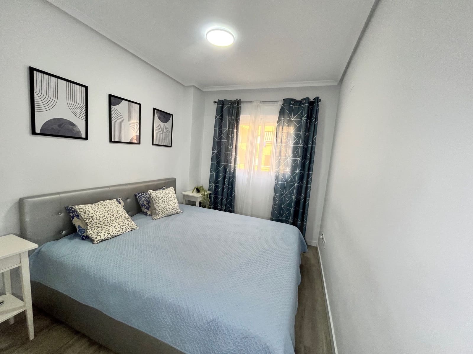 Apartamento de 2 habitaciones en Oropesa  en venta con piscina garaje - 187.000 € (Ref: 9988671)
