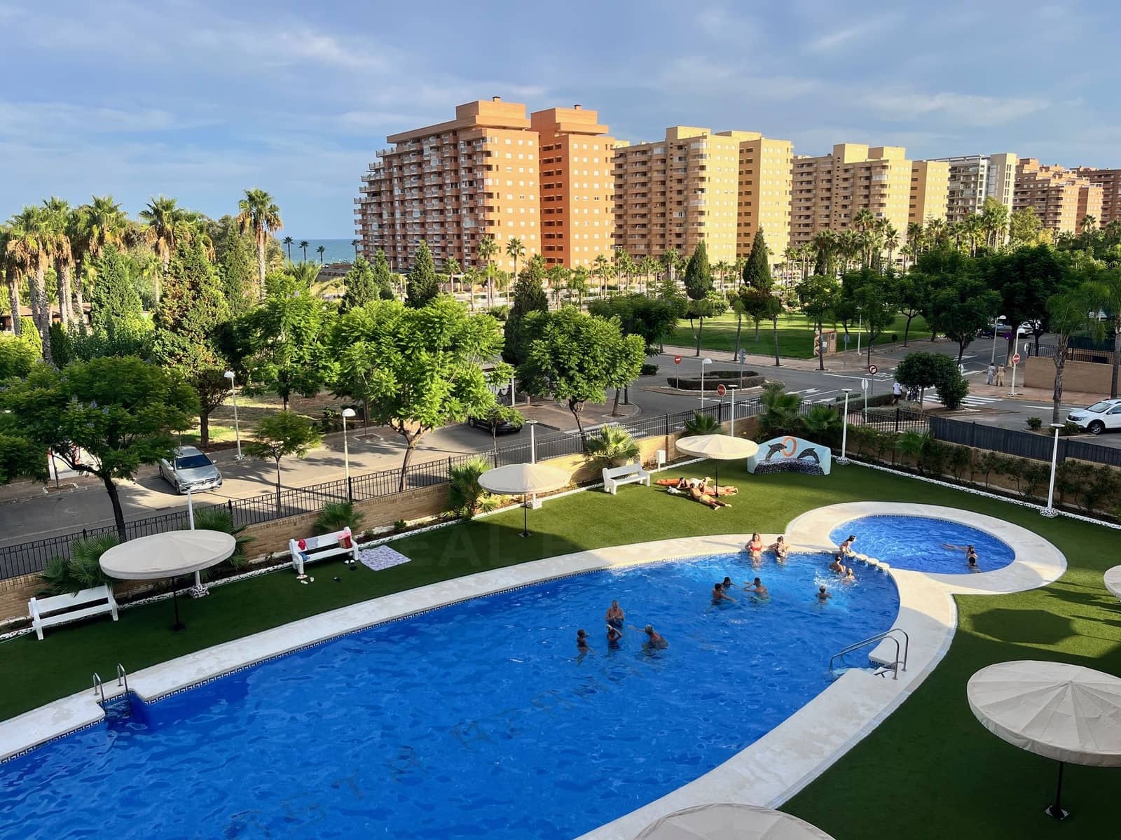 Apartamento de 2 habitaciones en Oropesa  en venta con piscina garaje - 187.000 € (Ref: 9988671)