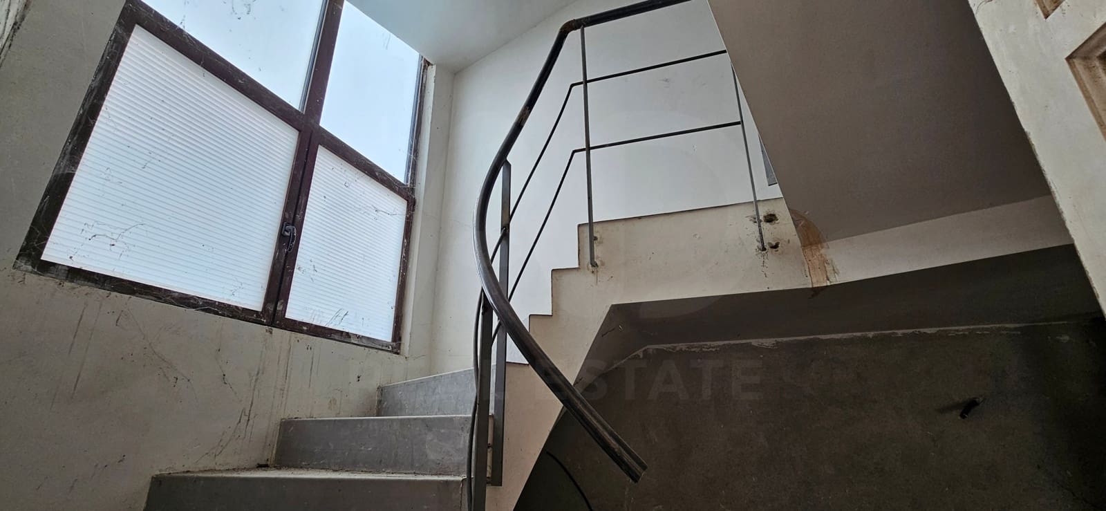Omakotitalo myytävänä paikassa Girona kaupunki - 200 000 € (Ref: 9988673)