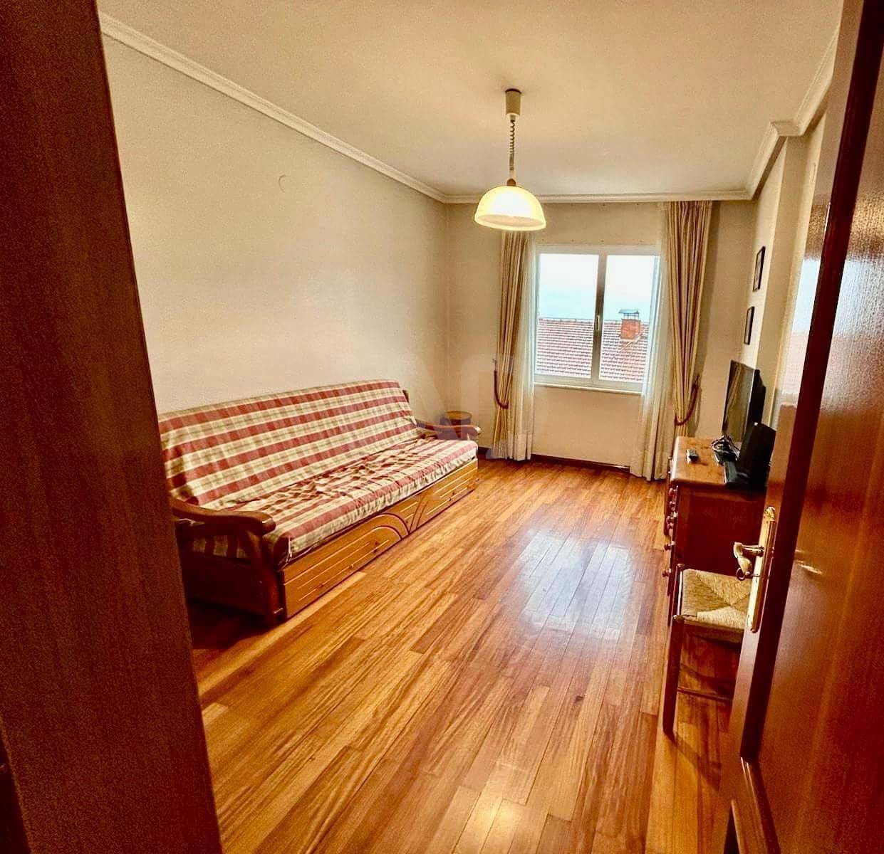5 camera da letto Appartamento in vendita in Leon citta con garage - 145.000 € (Rif: 9988674)