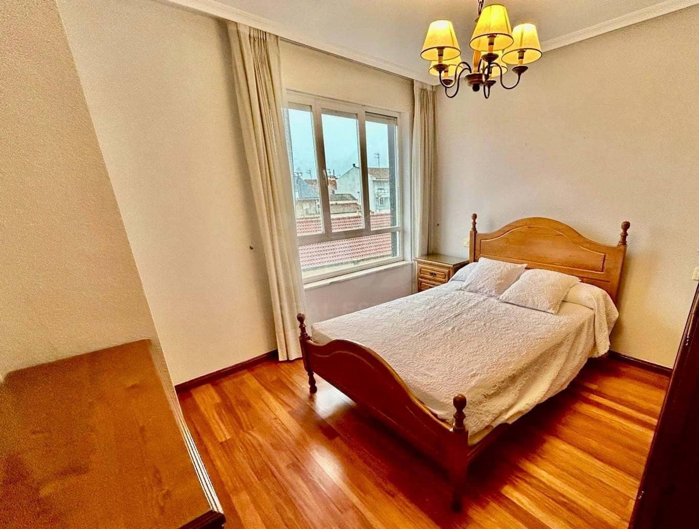 5 camera da letto Appartamento in vendita in Leon citta con garage - 145.000 € (Rif: 9988674)