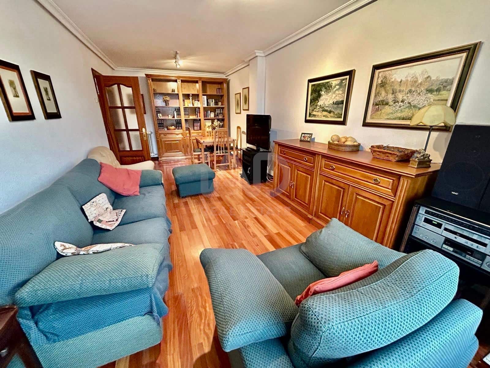 5 camera da letto Appartamento in vendita in Leon citta con garage - 145.000 € (Rif: 9988674)