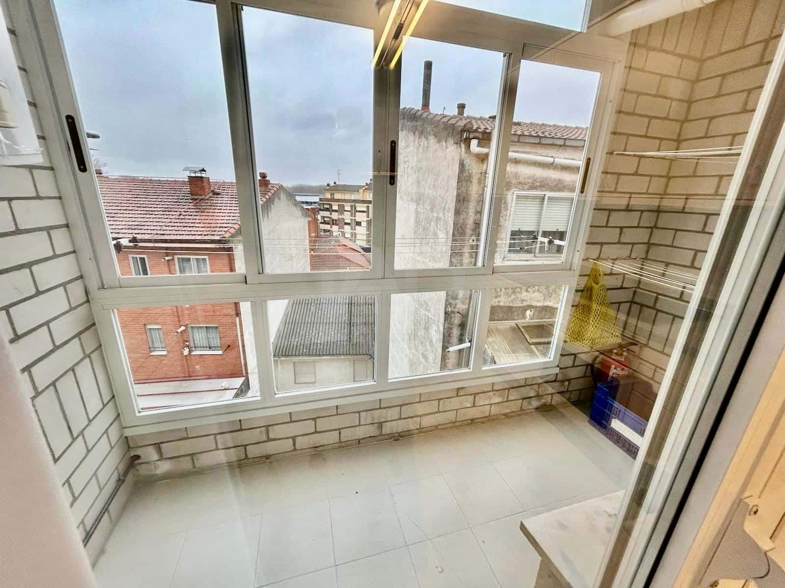5 camera da letto Appartamento in vendita in Leon citta con garage - 145.000 € (Rif: 9988674)