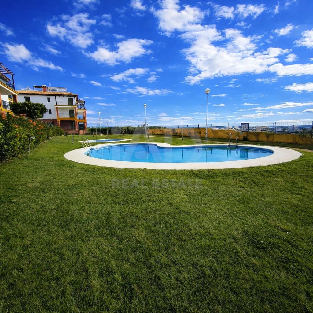 2 bedroom Apartment for sale in Huelva city with pool - € 166,821 (Ref: 9988675)