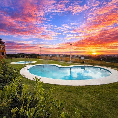 2 bedroom Apartment for sale in Huelva city with pool - € 166,821 (Ref: 9988675)