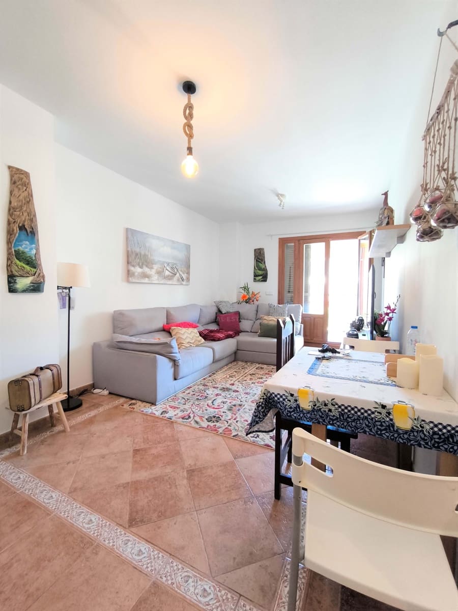 2 bedroom Apartment for sale in Huelva city with pool - € 166,821 (Ref: 9988675)