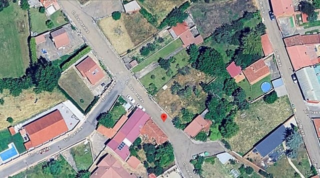 Tomt till salu i León stad - 39 000 € (Ref: 9988676)