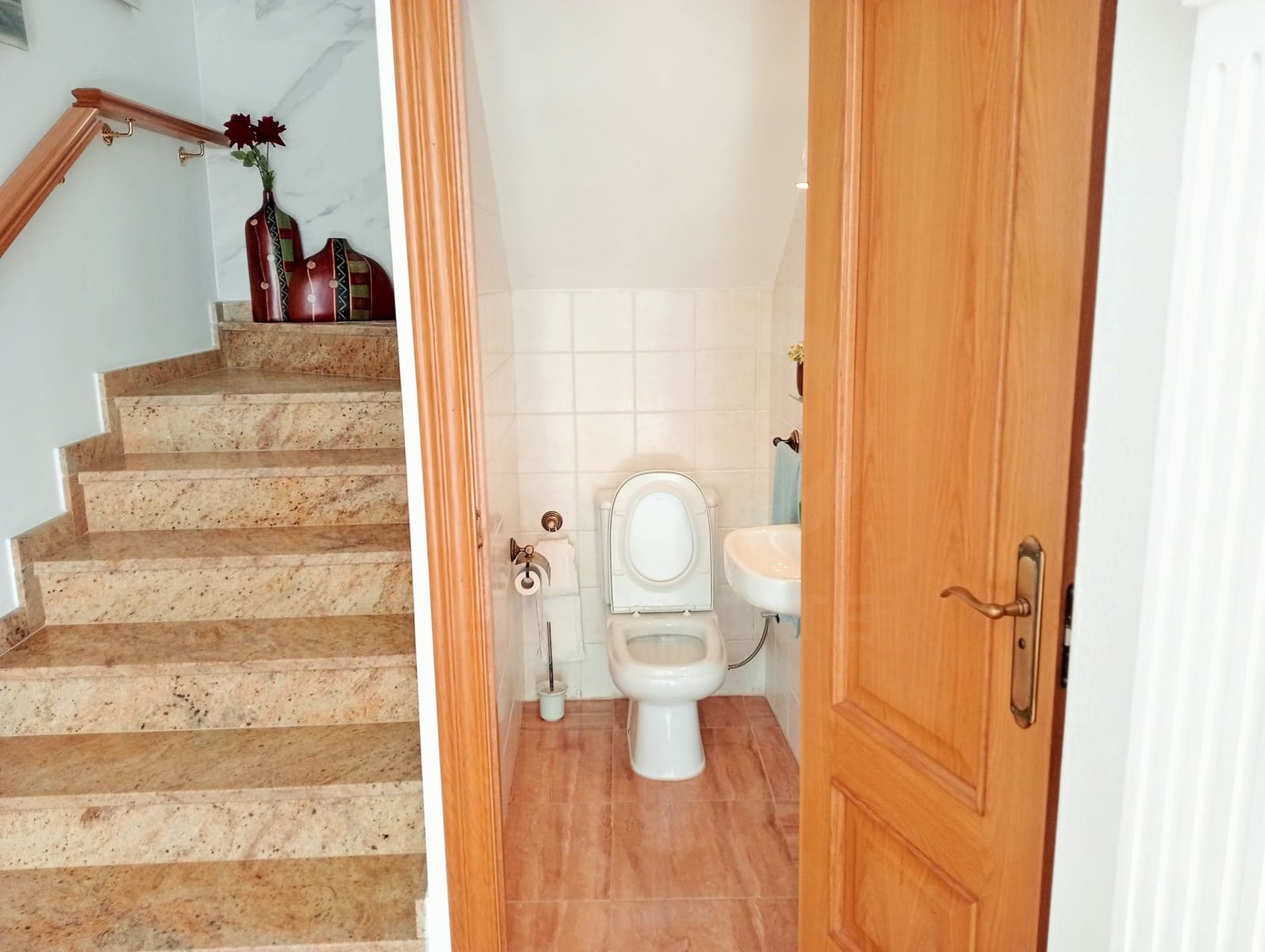 4 camera da letto Casa in vendita in Granada citta con garage - 115.000 € (Rif: 9988677)
