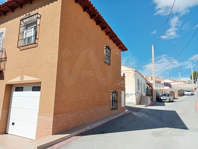 4 camera da letto Casa in vendita in Granada città con garage - 115.000 € (Rif: 9988677)