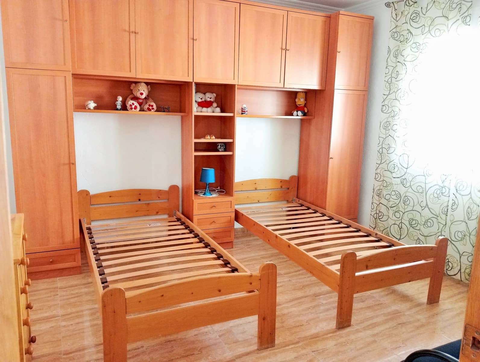 4 camera da letto Casa in vendita in Granada citta con garage - 115.000 € (Rif: 9988677)
