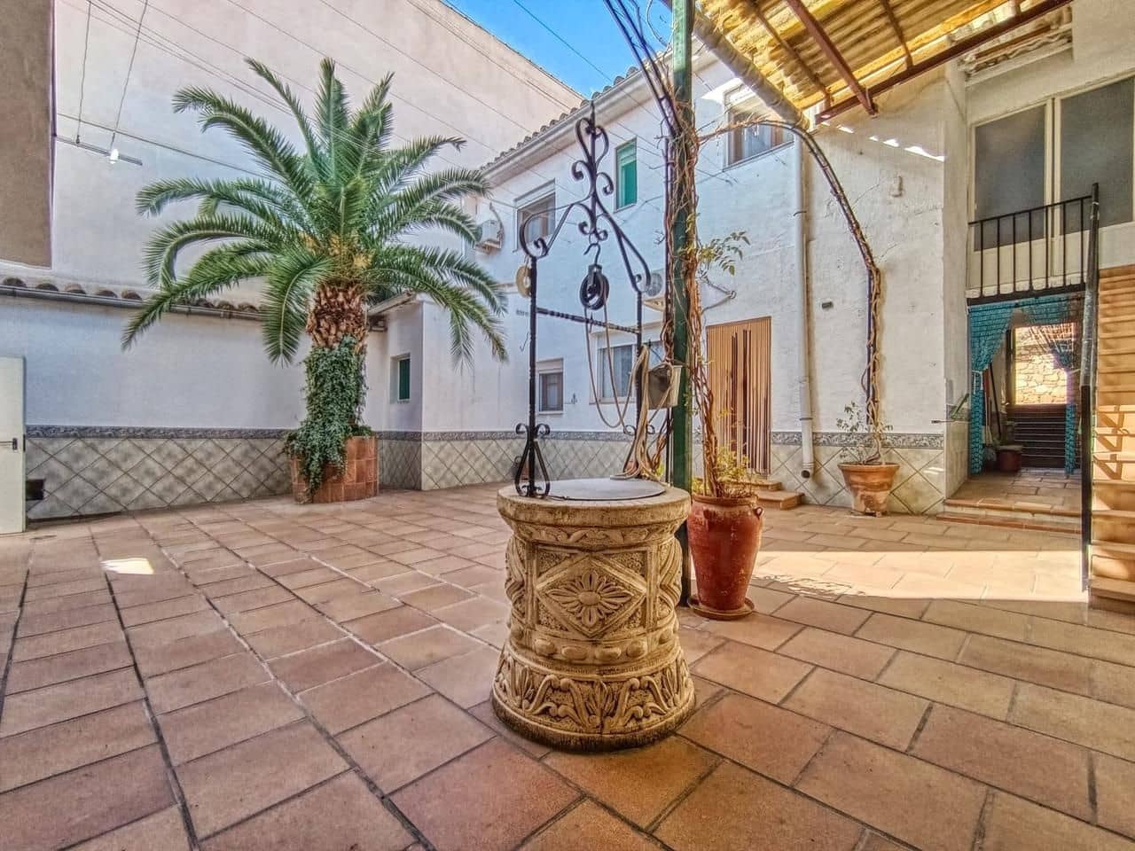 Komercyjne na sprzedaż w Miasto Ciudad Real - 375 000 € (Ref: 9988678)