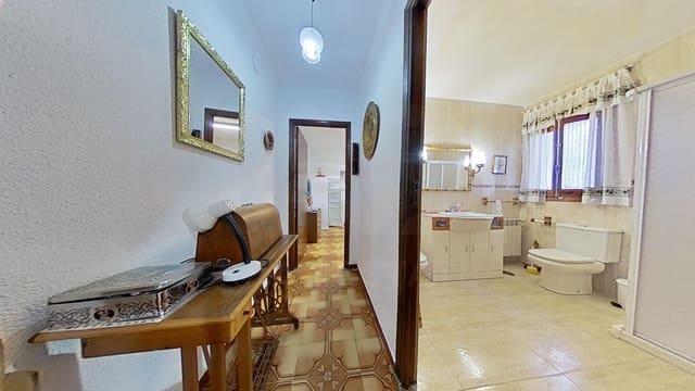 Komercyjne na sprzedaż w Miasto Ciudad Real - 375 000 € (Ref: 9988678)