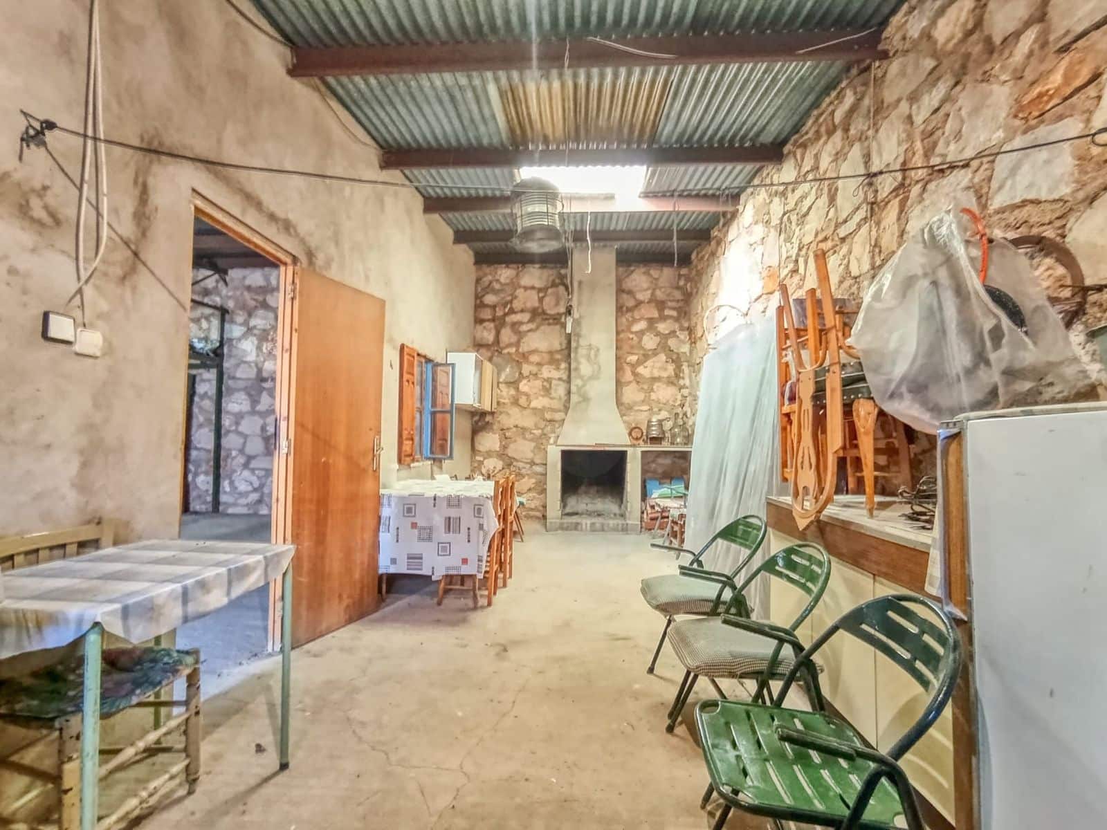Komercyjne na sprzedaż w Miasto Ciudad Real - 375 000 € (Ref: 9988678)