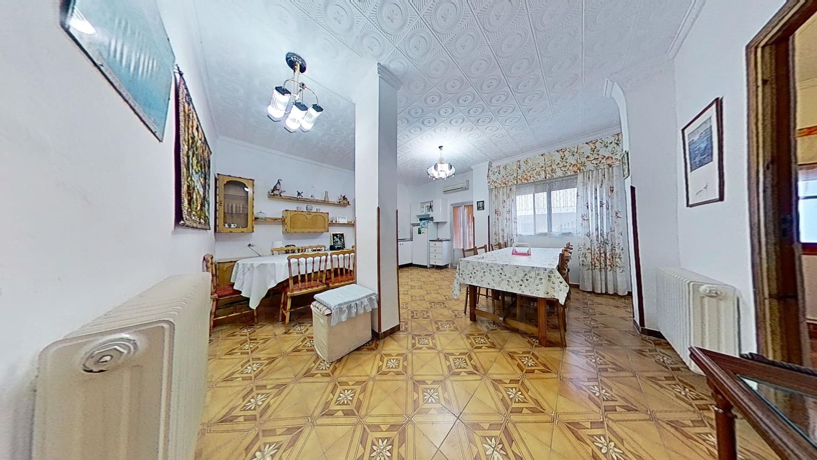 Komercyjne na sprzedaż w Miasto Ciudad Real - 375 000 € (Ref: 9988678)