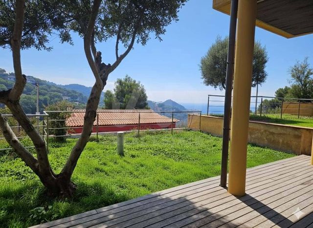4 sovrum Radhus till salu i Begur med pool garage - 495 000 € (Ref: 9988679)