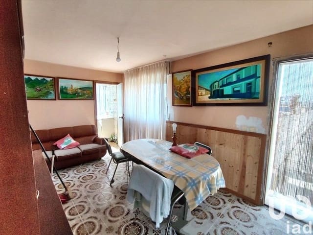 3 sypialnia Dom na sprzedaż w Miasto León z garażem - 69 000 € (Ref: 9988682)