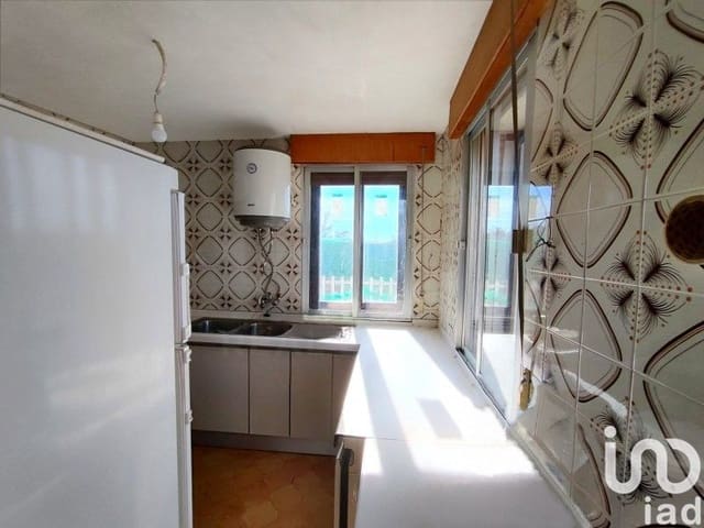 3 sypialnia Dom na sprzedaż w Miasto León z garażem - 69 000 € (Ref: 9988682)
