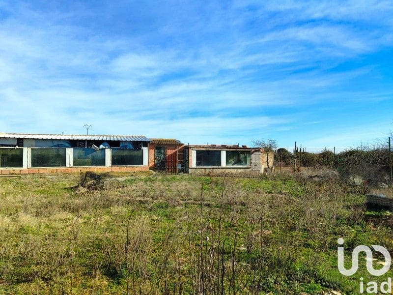 3 sypialnia Dom na sprzedaż w Miasto Leon z garażem - 69 000 € (Ref: 9988682)