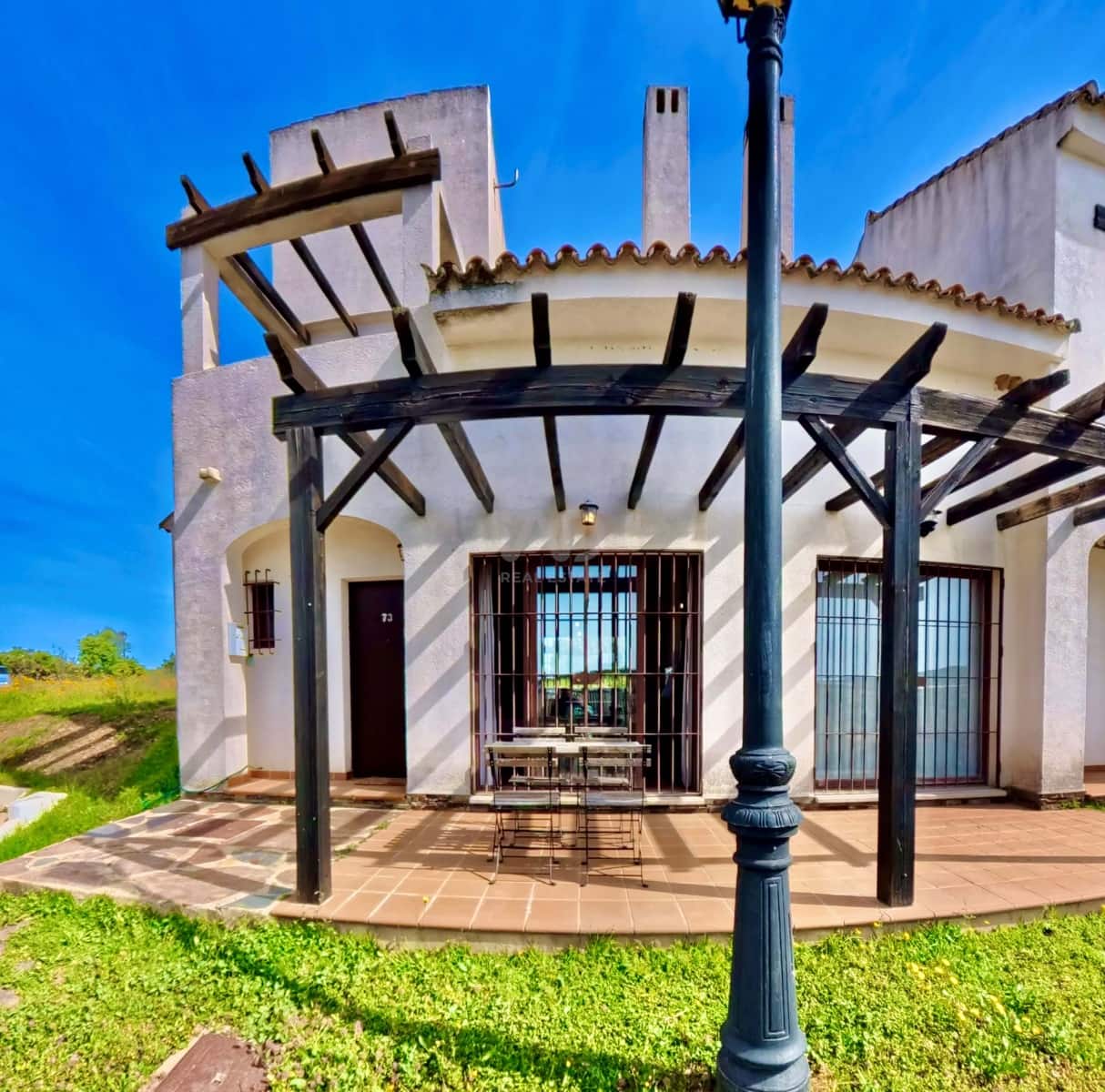 1 soverom Hus til salgs i Sevilla by med svømmebasseng - € 127 000 (Ref: 9988688)