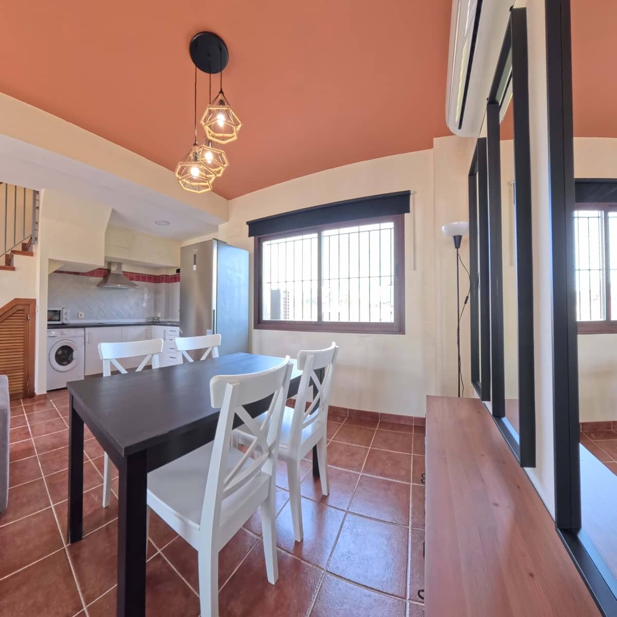 1 soverom Hus til salgs i Sevilla by med svømmebasseng - € 127 000 (Ref: 9988688)