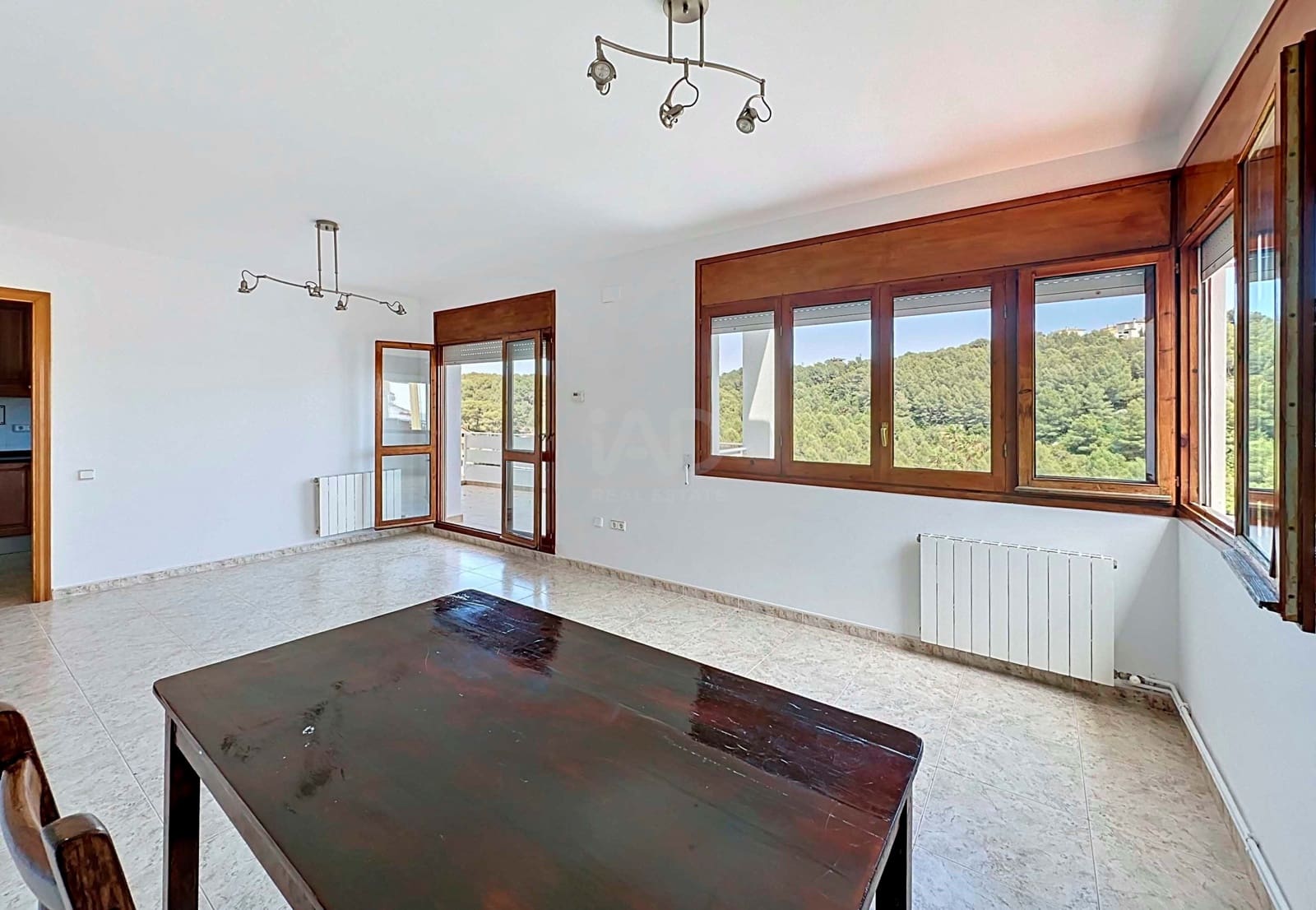 4 soveværelse Byhus til salg i Tarragona by med swimmingpool garage - € 490.000 (Ref: 9988689)