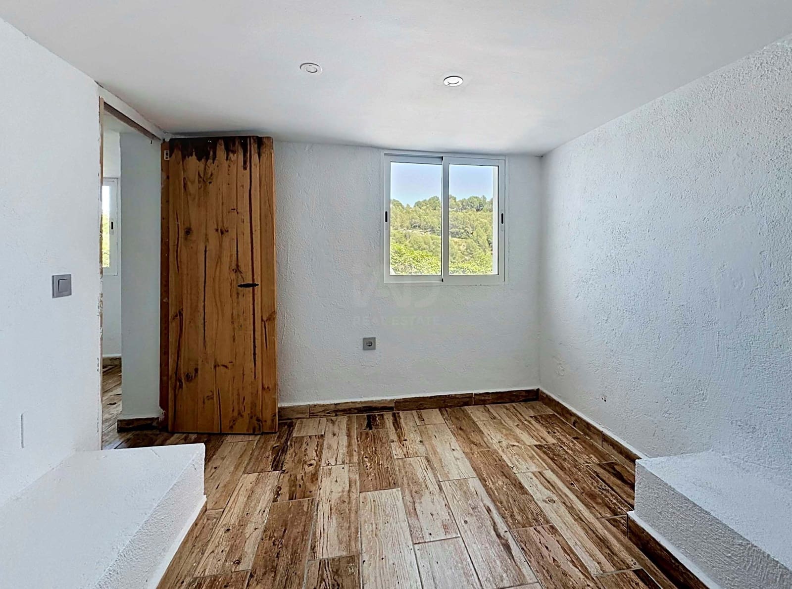 4 soveværelse Byhus til salg i Tarragona by med swimmingpool garage - € 490.000 (Ref: 9988689)