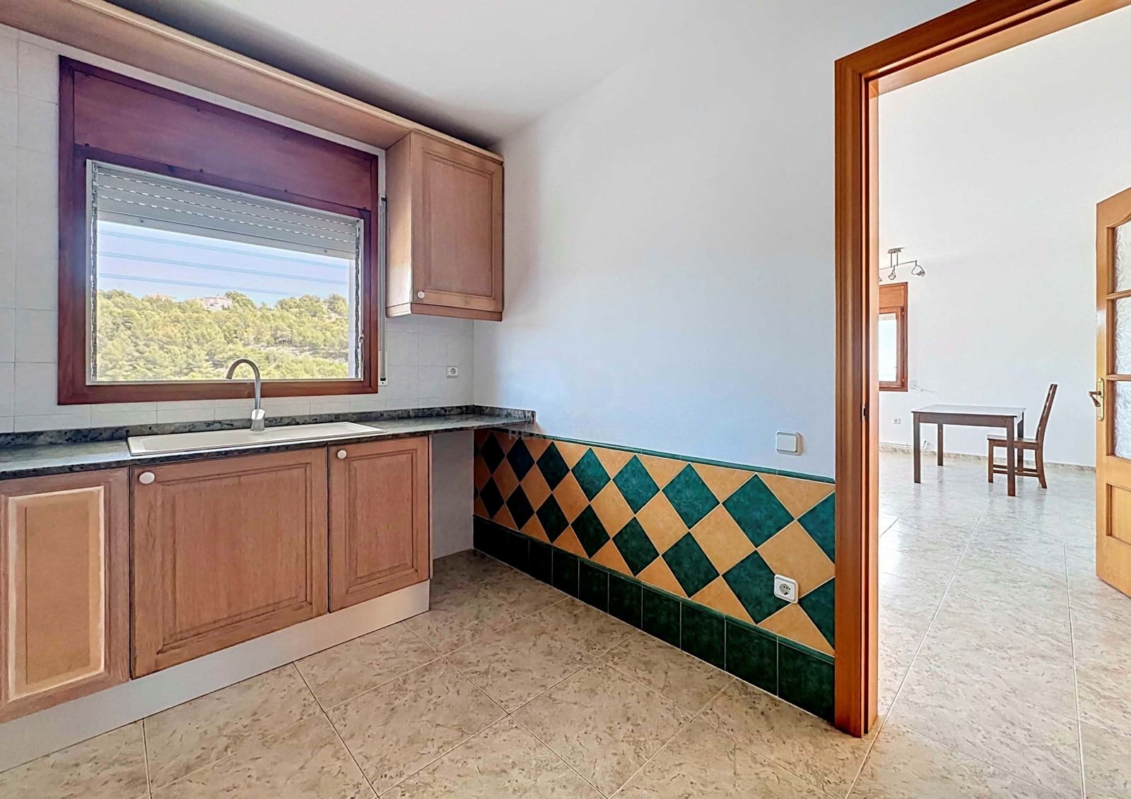 4 soveværelse Byhus til salg i Tarragona by med swimmingpool garage - € 490.000 (Ref: 9988689)