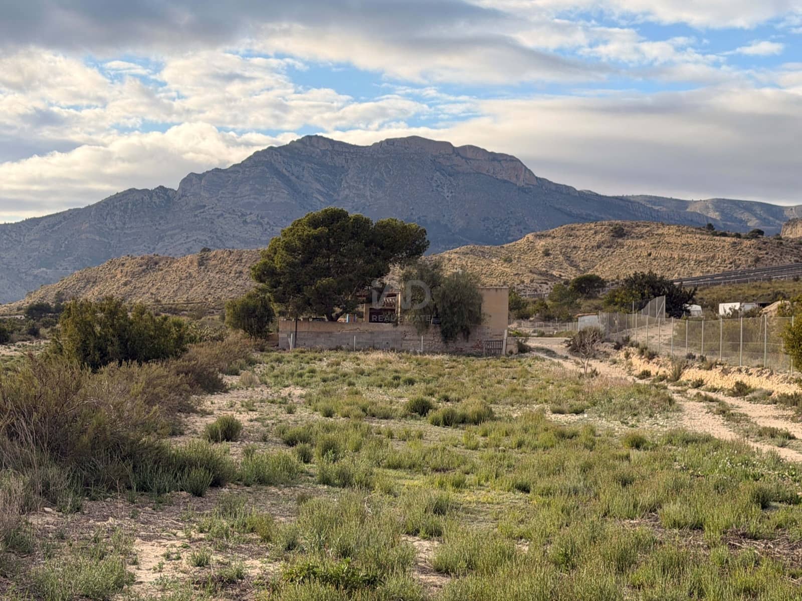 Terreno Não Urbanizado para venda em Jijona / Xixona - 90 000 € (Ref: 9988690)