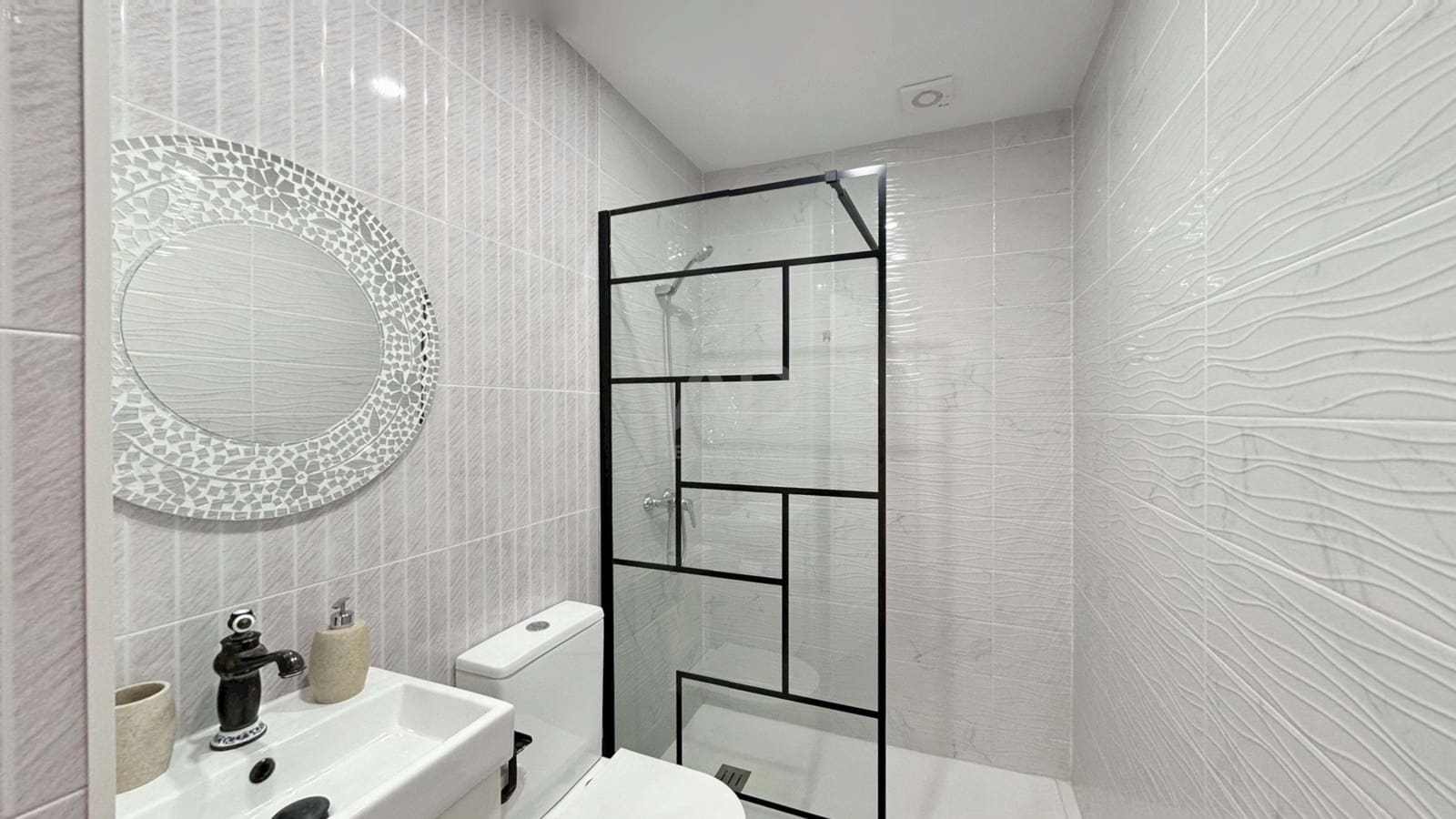 3 bedroom Apartment for sale in Tarragona city - € 279,000 (Ref: 9988692)