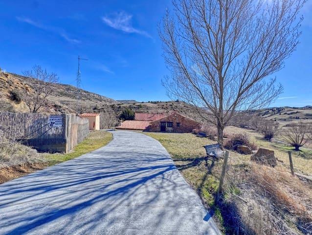 Kommersiell till salu i Teruel stad - 999 000 € (Ref: 9988695)