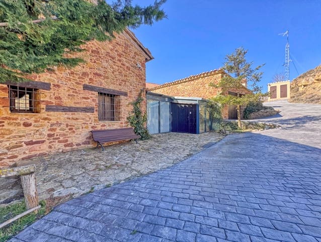 Kommersiell till salu i Teruel stad - 999 000 € (Ref: 9988695)