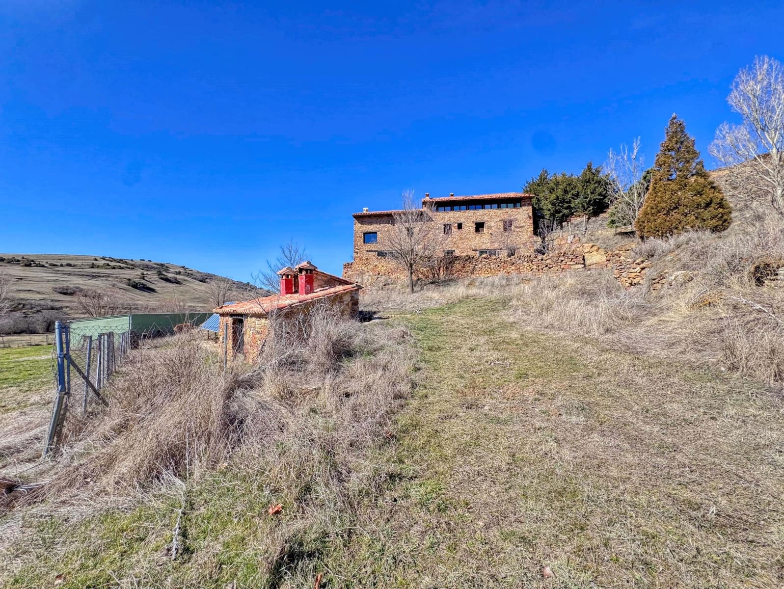Erhverv til salg i Teruel by - € 999.000 (Ref: 9988695)
